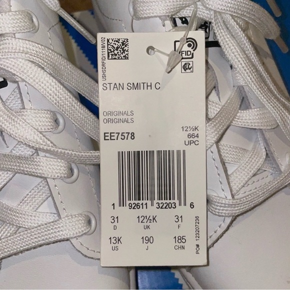 Adidas Classic White Lace-Up Sneakers - Picture 6 of 6